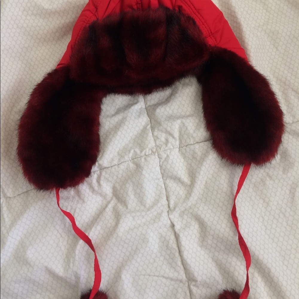 Winter hat - Picture 7 of 8
